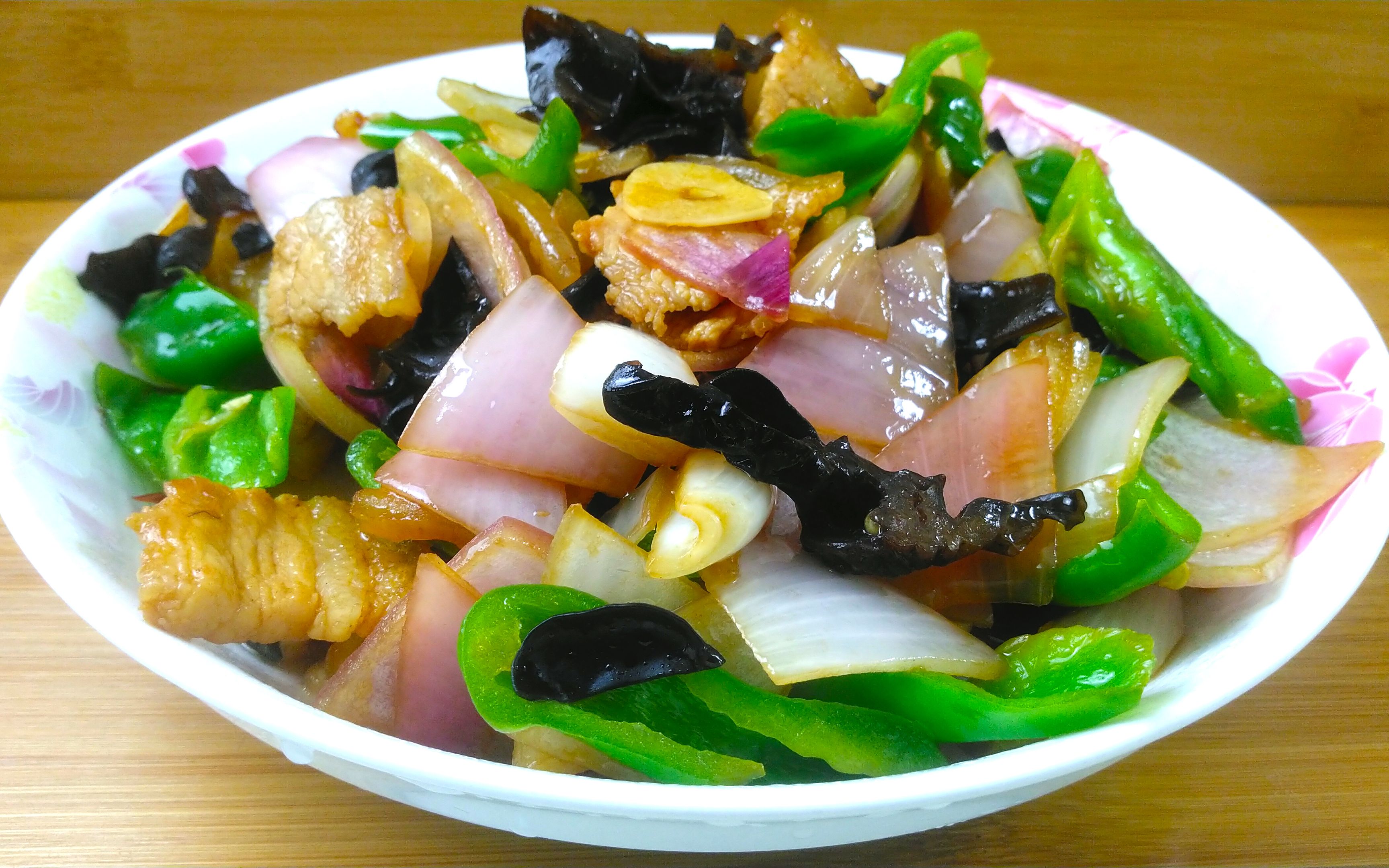 洋葱炒肉家常做法(洋葱炒肉家常做法步骤) 洋葱炒肉家常做法(洋葱炒肉家常做法步骤)