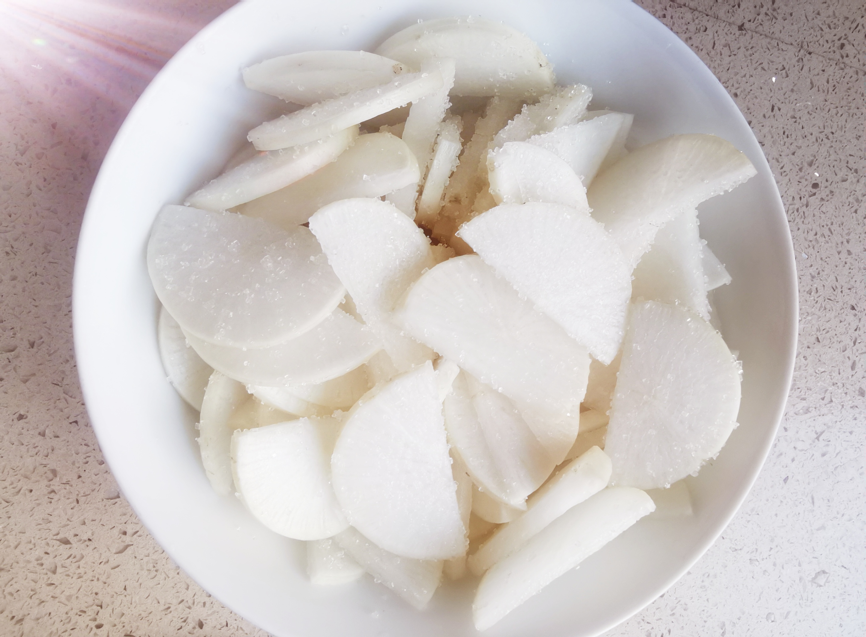 凉菜白萝卜片(白萝卜凉菜图片)