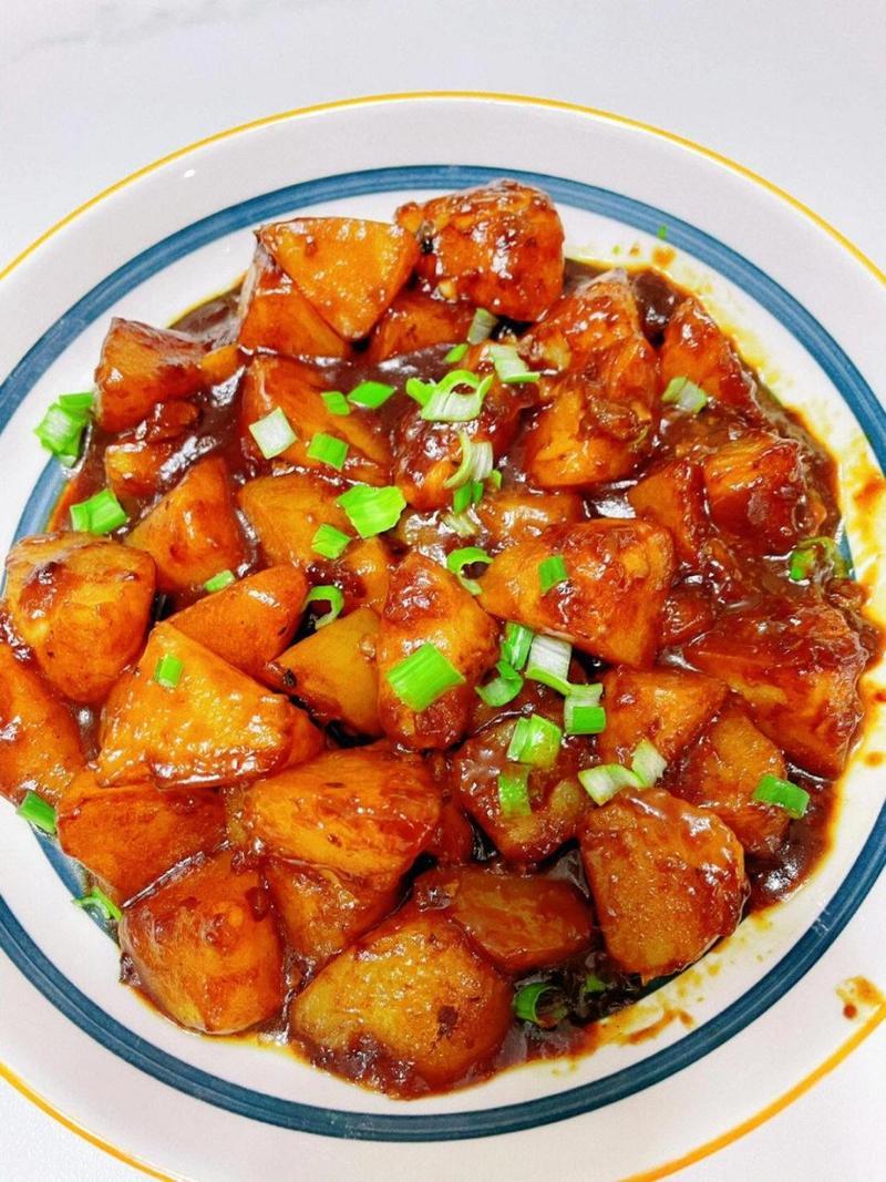 家常菜的做法土豆(好吃的家常菜做法大全土豆有哪些做法)