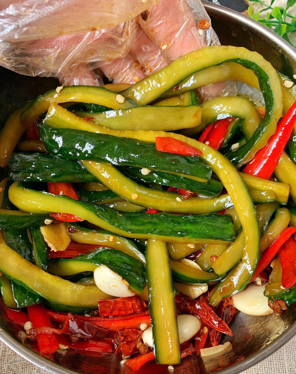 湖南特色辣黄瓜(湖南特色辣黄瓜叫什么)