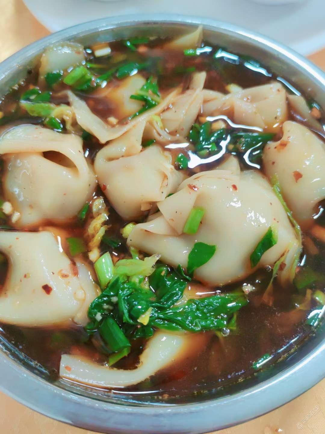 减肥早餐能吃抄手(减肥期间能吃抄手吗) 减肥早餐能吃抄手(减肥期间能吃抄手吗)