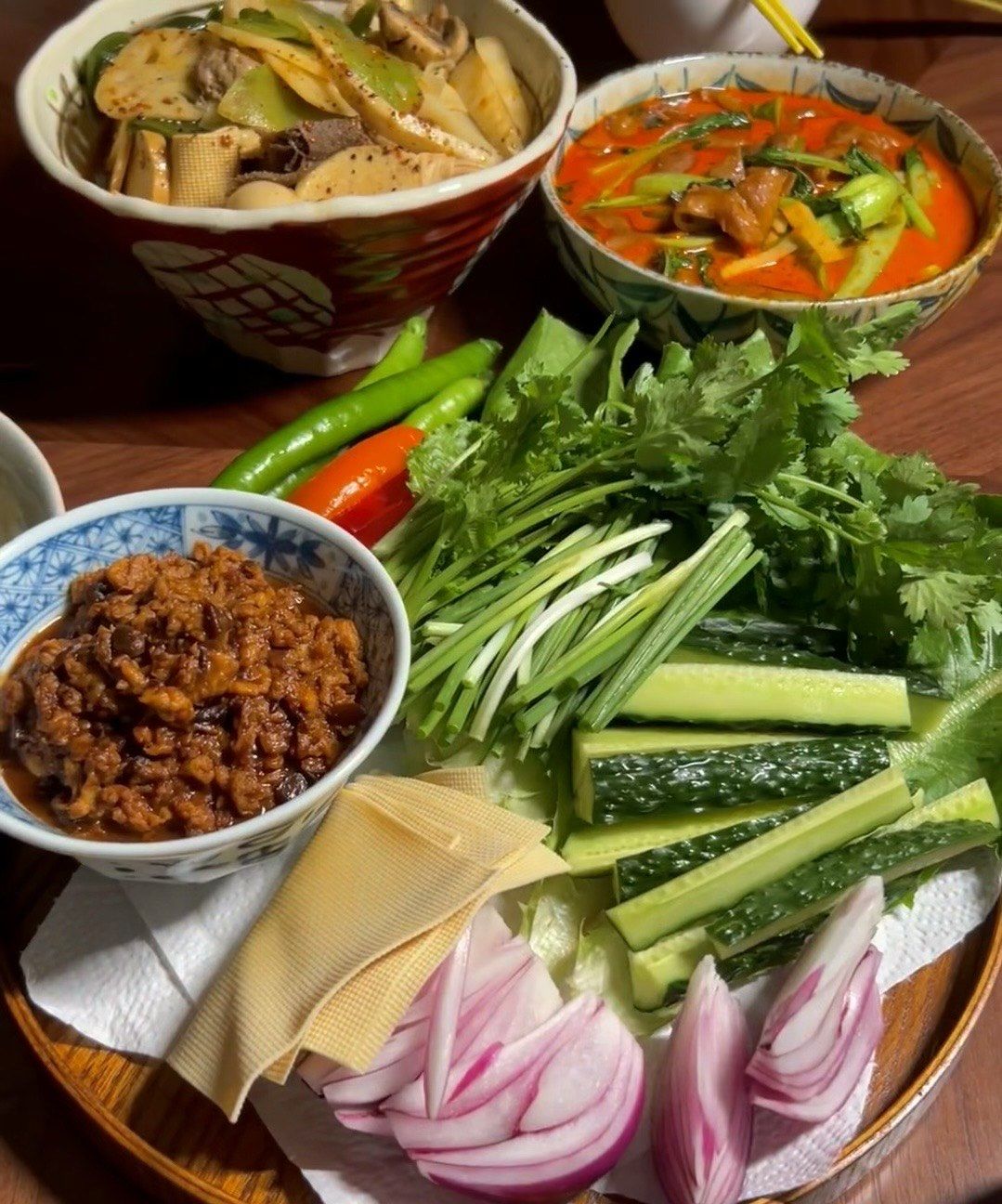 早餐吃蘸酱菜(早餐吃蘸酱菜好吗) 早餐吃蘸酱菜(早餐吃蘸酱菜好吗)