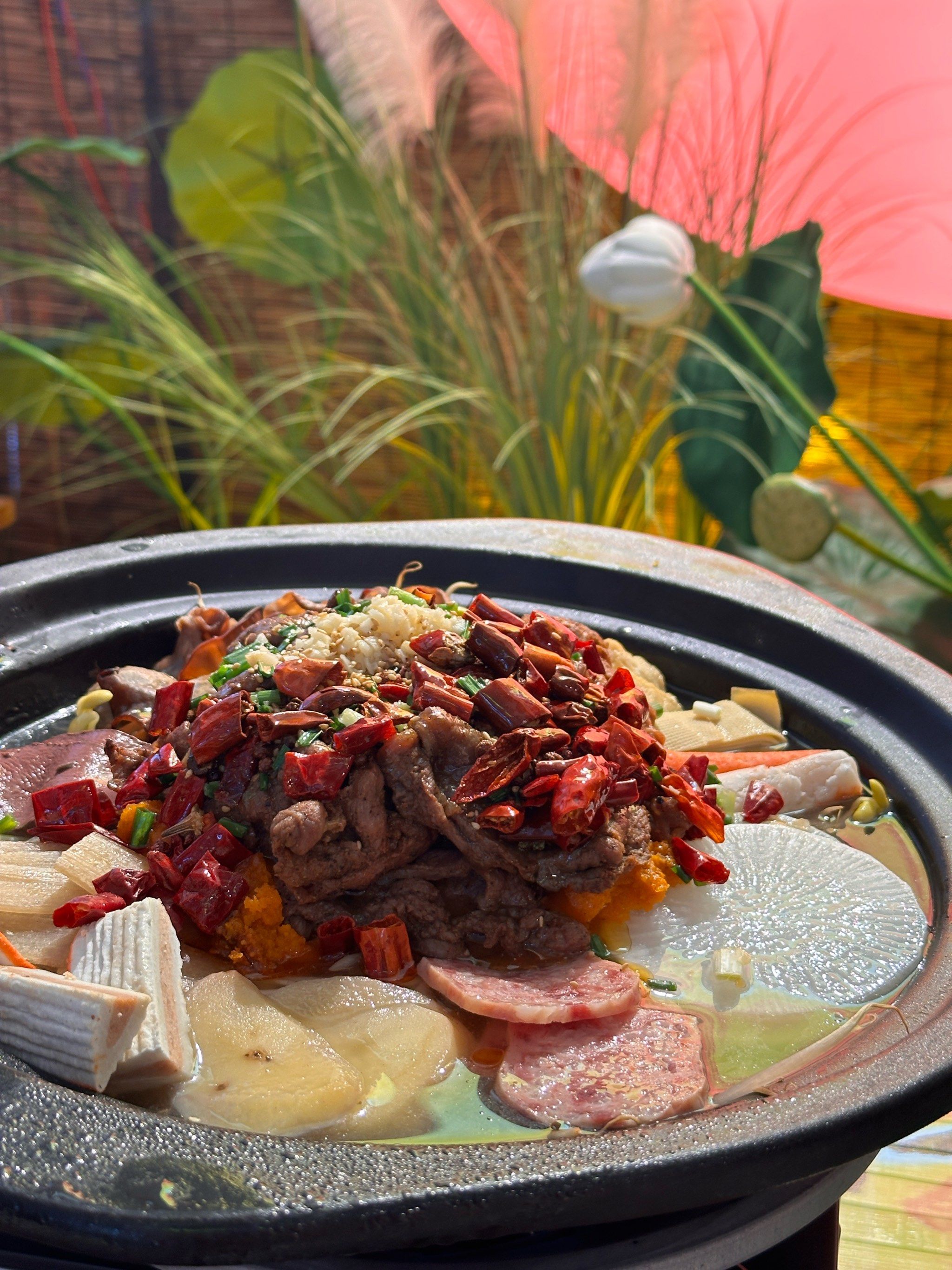 蘸汁牛肉特色(蘸汁牛肉蘸汁怎么做)