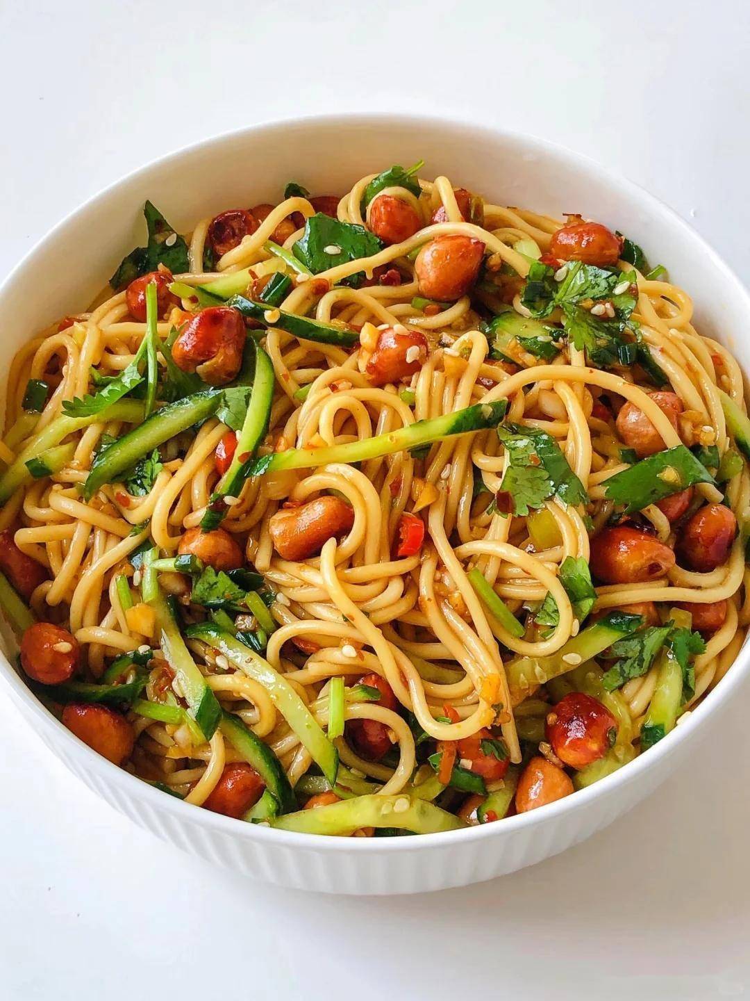 特色凉面怎么做好吃(特色凉面的做法及调料)