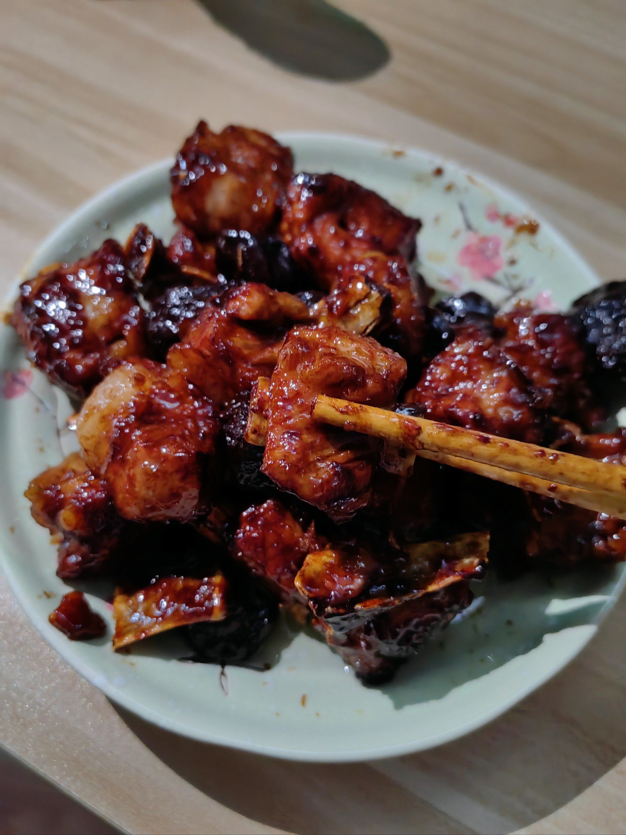 凉菜话梅小排(凉拌菜小吃培训)