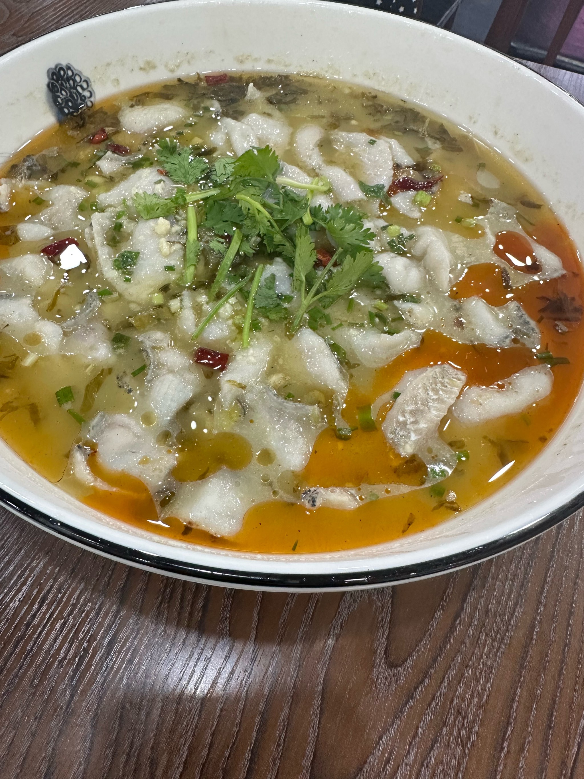 家常版酸菜鱼(家常版酸菜鱼配菜有哪些) 家常版酸菜鱼(家常版酸菜鱼配菜有哪些)