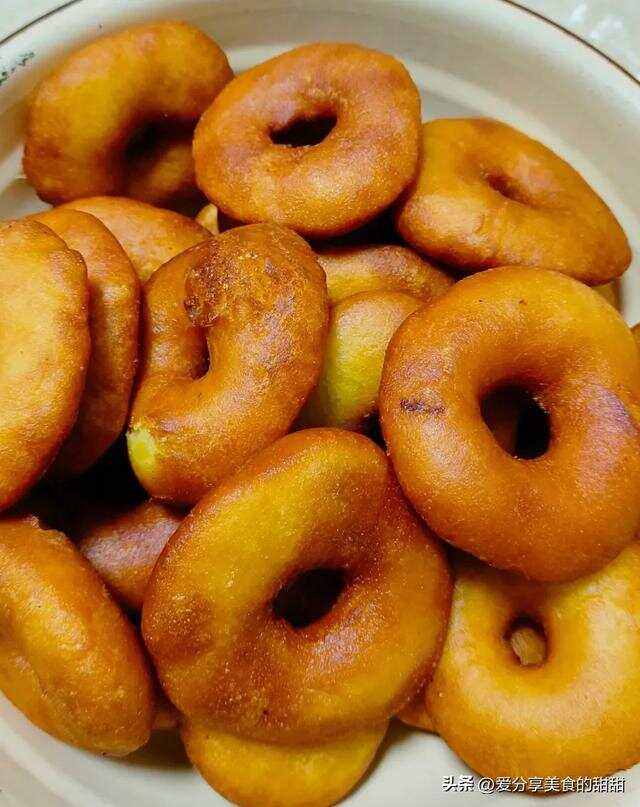 榆林特色风味小吃(榆林最有名的小吃是什么)