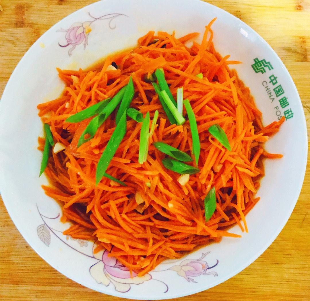 白萝卜辣椒凉菜(辣椒白萝卜丝怎么炒好吃)