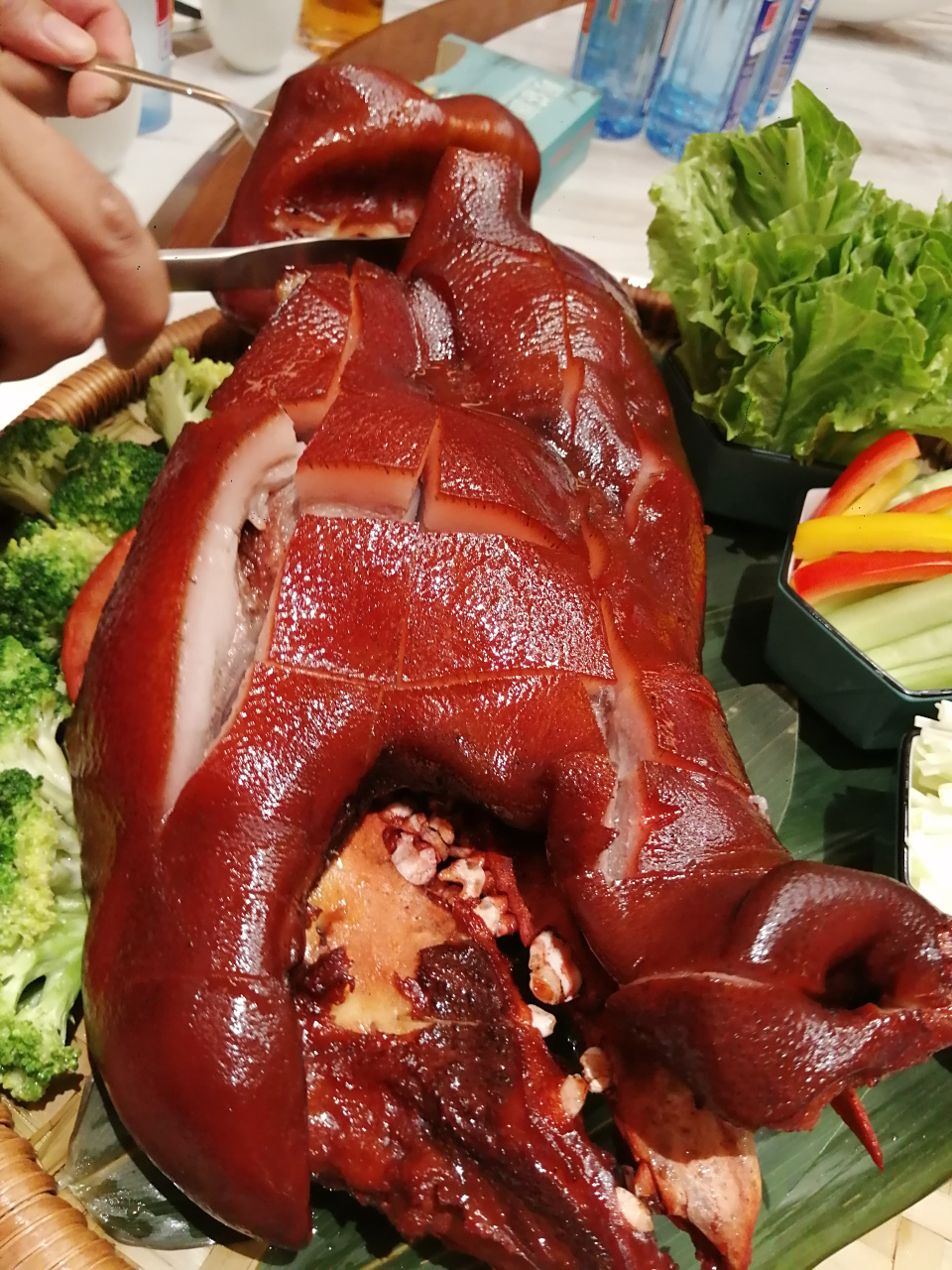 特色猪头图(猪头肉的特色) 特色猪头图(猪头肉的特色)