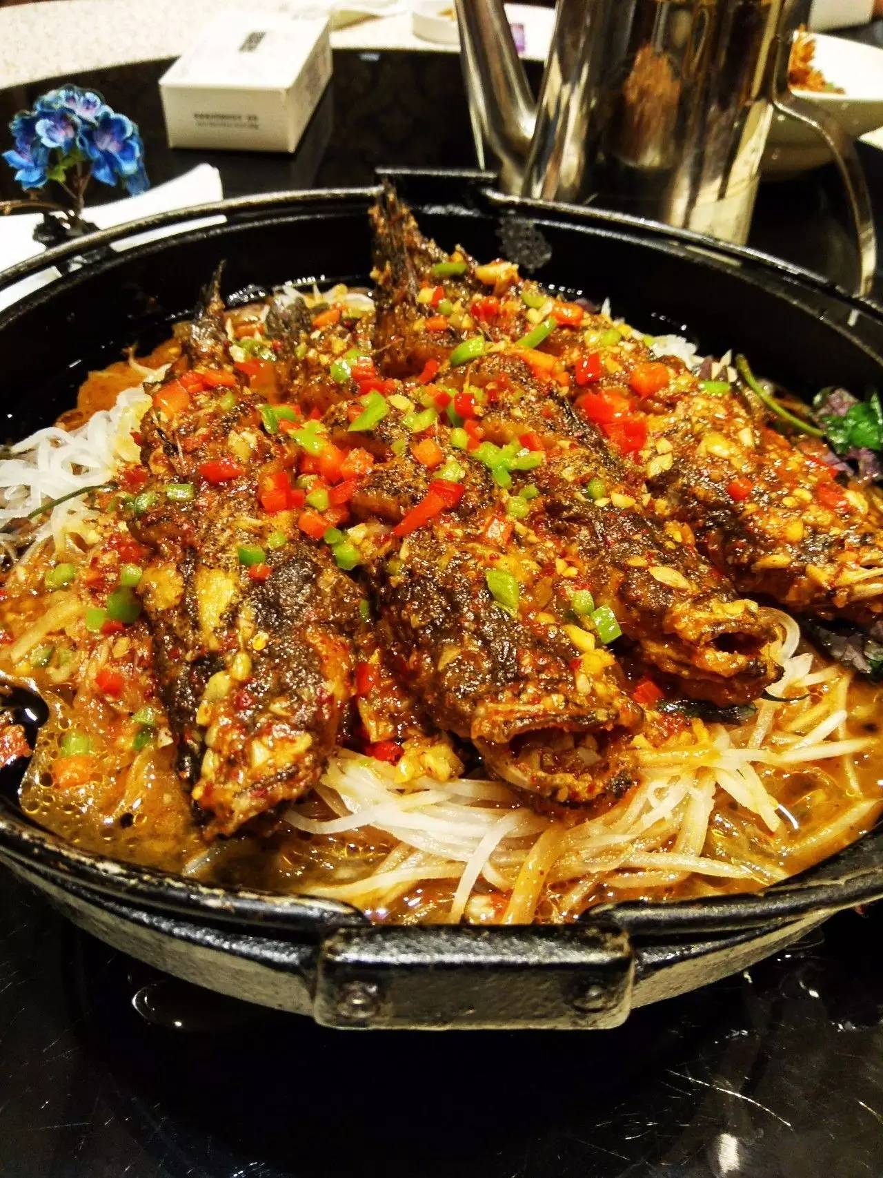 阿勇美食特色菜(阿勇美食老板是谁)