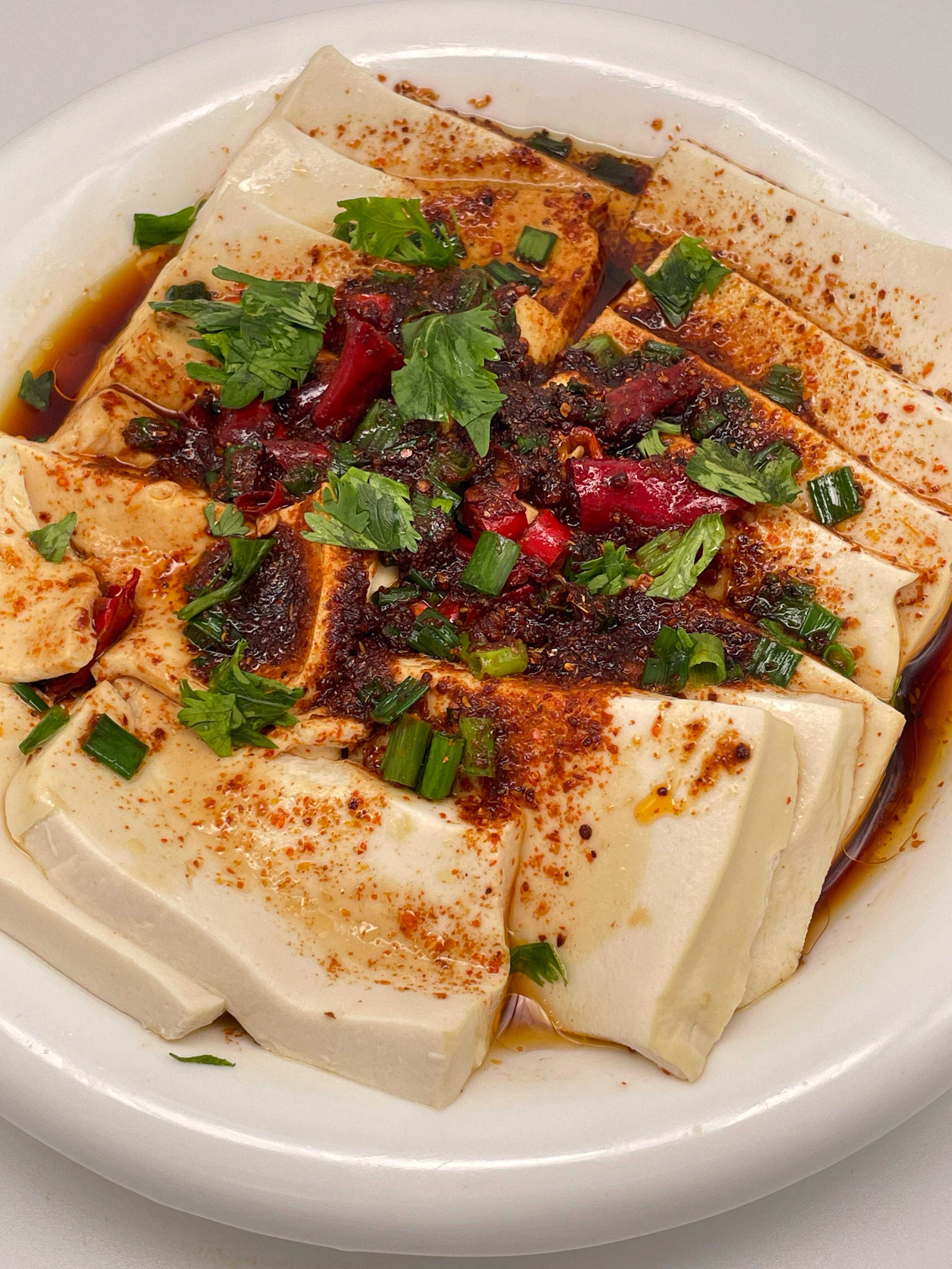 凉菜嫩豆腐做法(怎样凉拌嫩豆腐窍门)