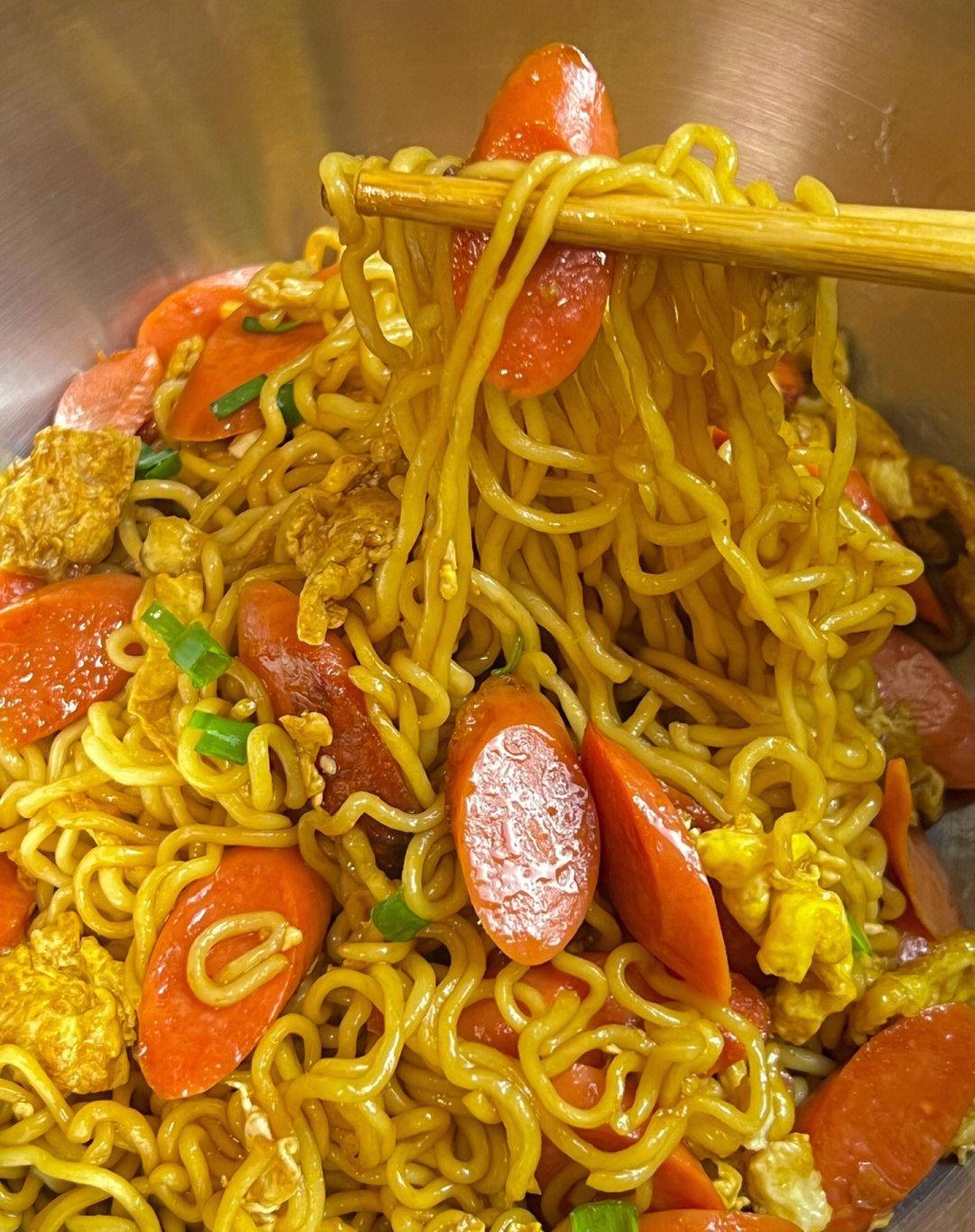 街头小吃方便面(街头小吃方便面怎么做) 街头小吃方便面(街头小吃方便面怎么做)