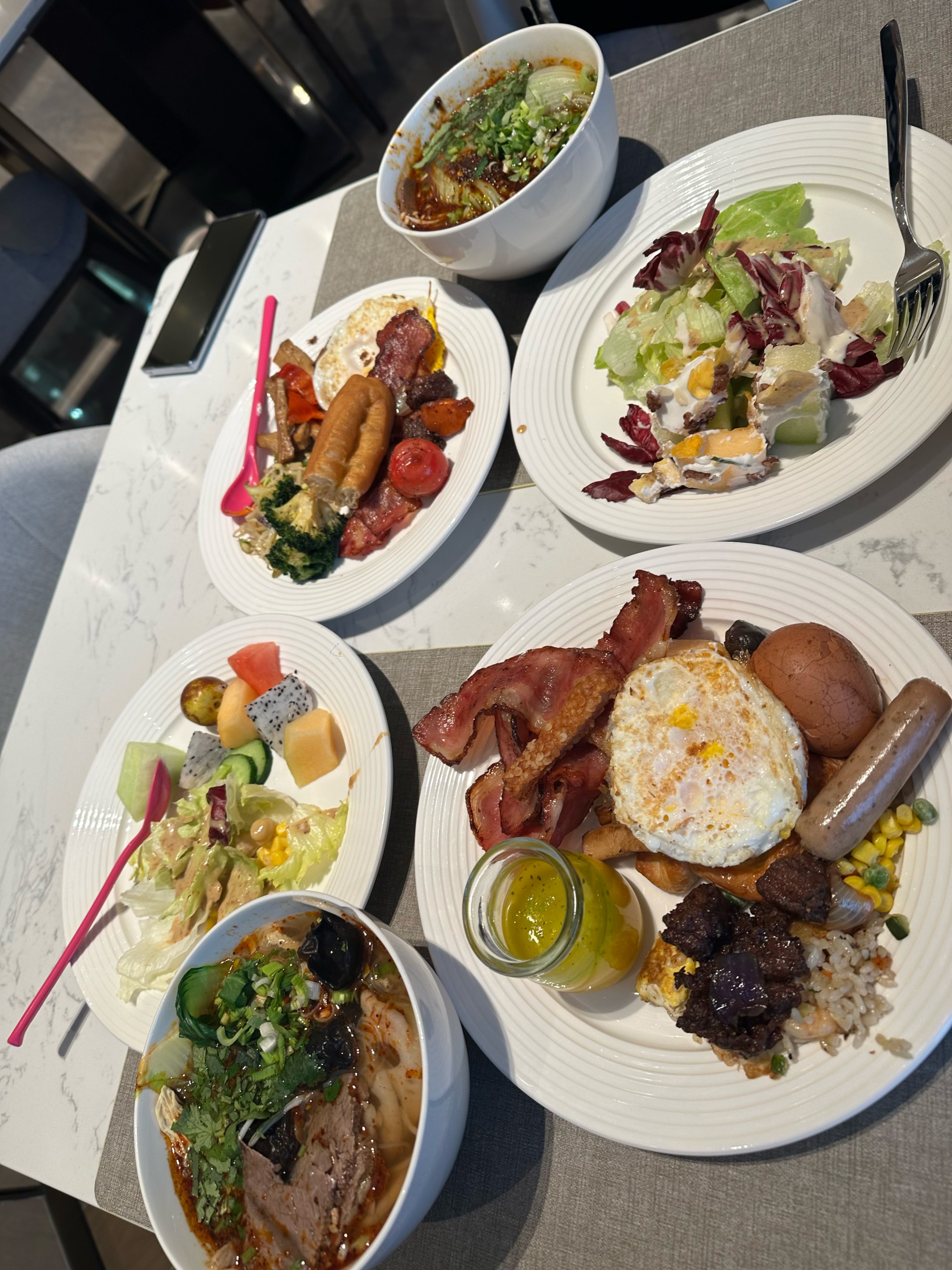 星级酒店早餐攻略(星级酒店里的早餐有哪些,什么区别)