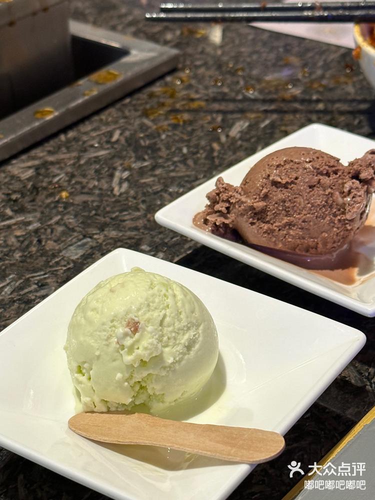 皇城老妈特色菜(皇城老妈火锅公司名称和地址电话)