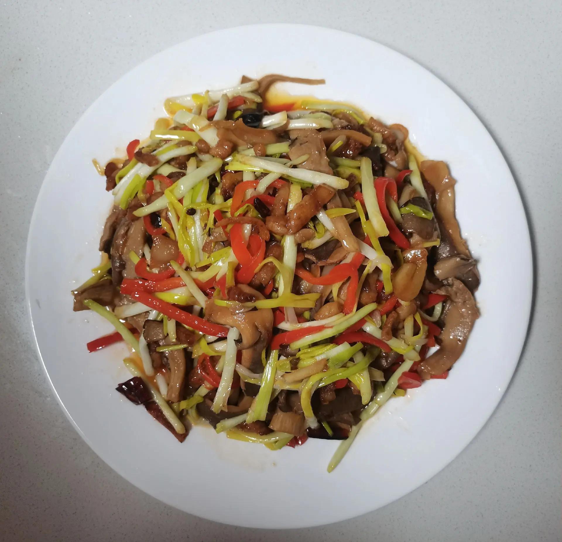 蒜黄拌凉菜(凉拌蒜黄瓜的做法)