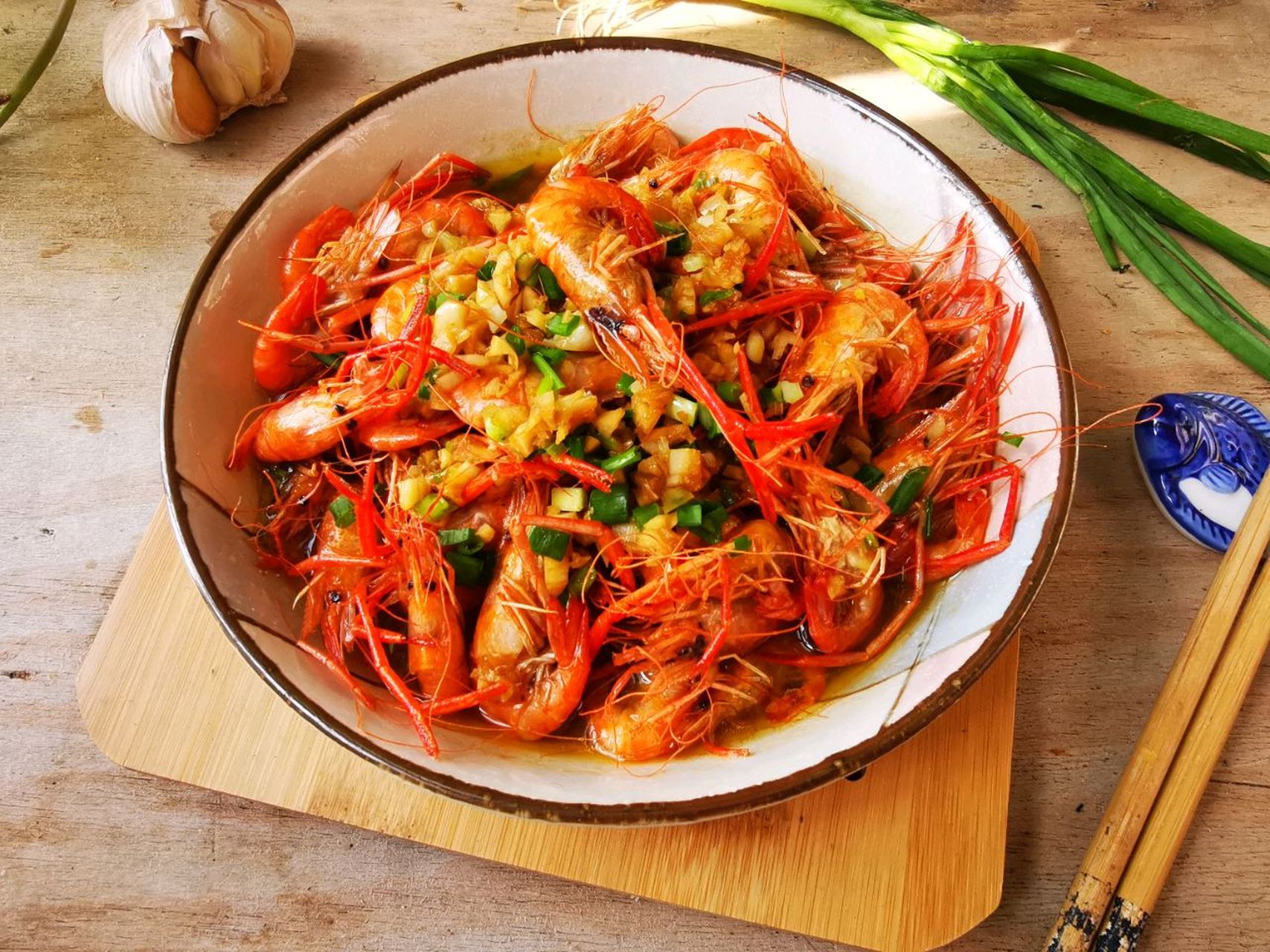 特色酱油虾图片(特色酱油虾图片高清)