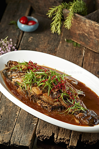 酱炖海鱼的家常做法(酱炖海鱼的家常做法大全)