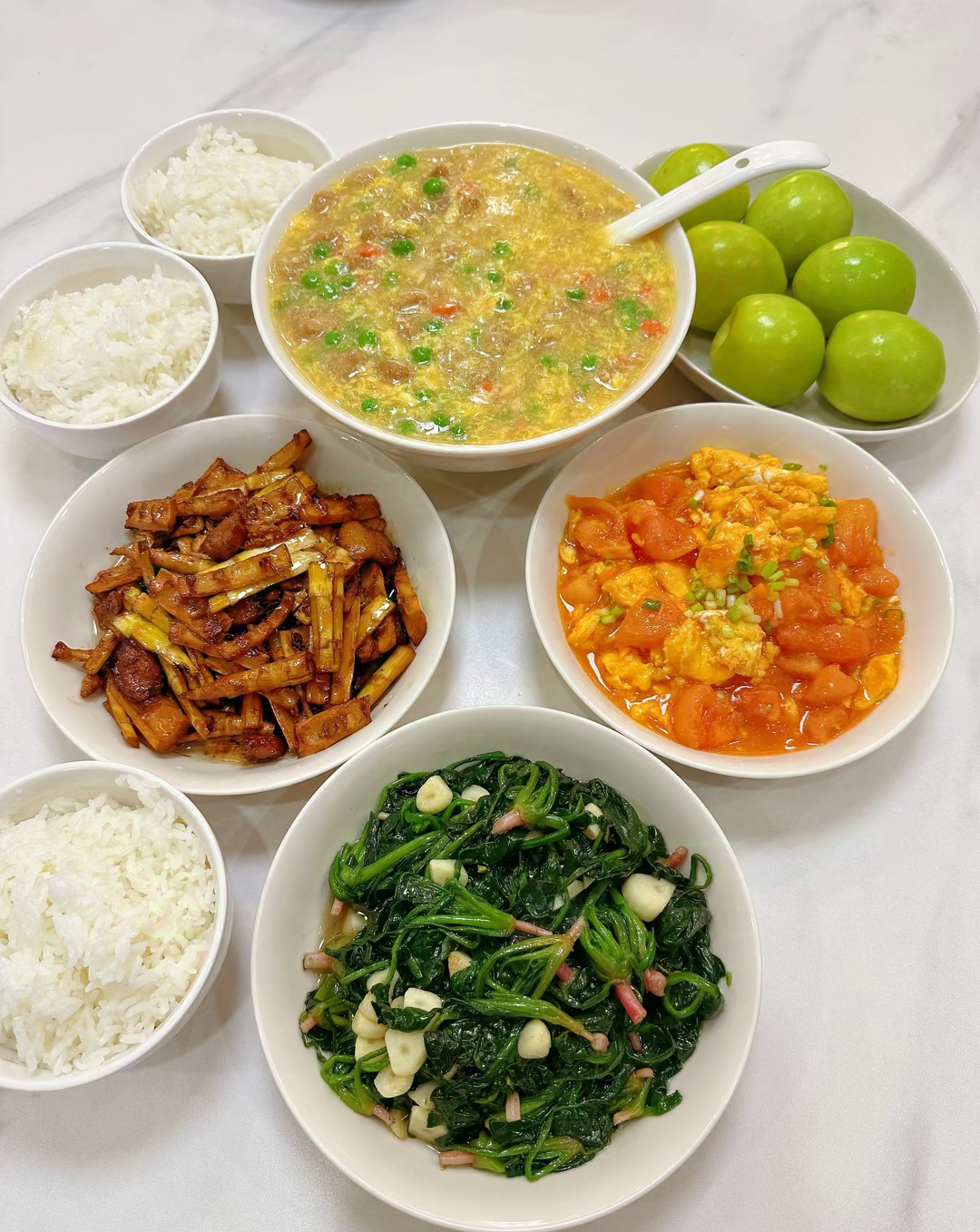 家常菜的搭配(家常菜的搭配图片)