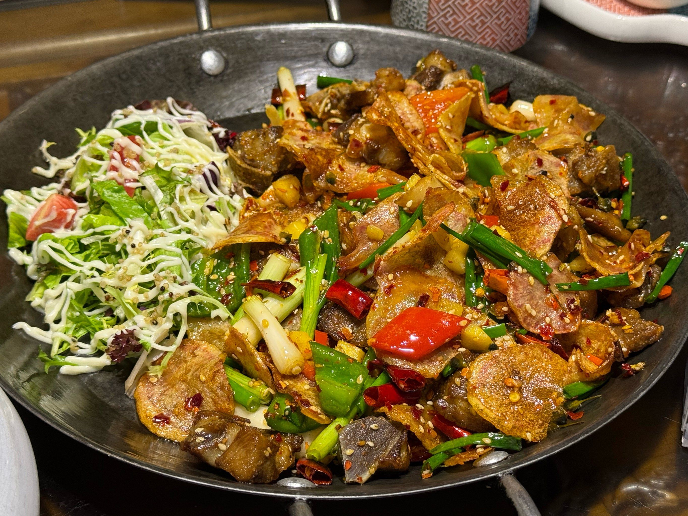 云南特色菜内容(云南特色菜有什么)