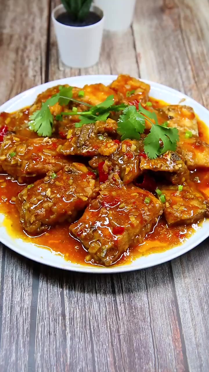 家常刀鱼的做法炖刀鱼(家常炖刀鱼的做法大全窍门)