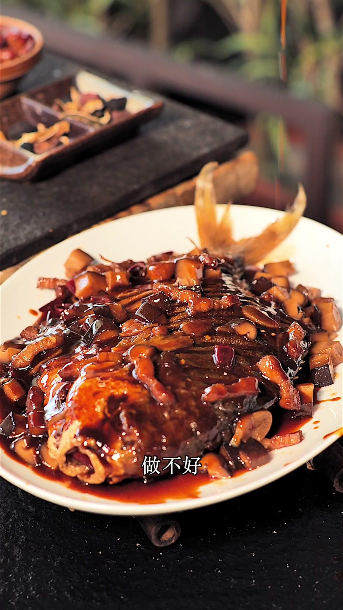 干烧鲳鱼的家常做法窍门(干烧鲳鱼的家常做法窍门视频)