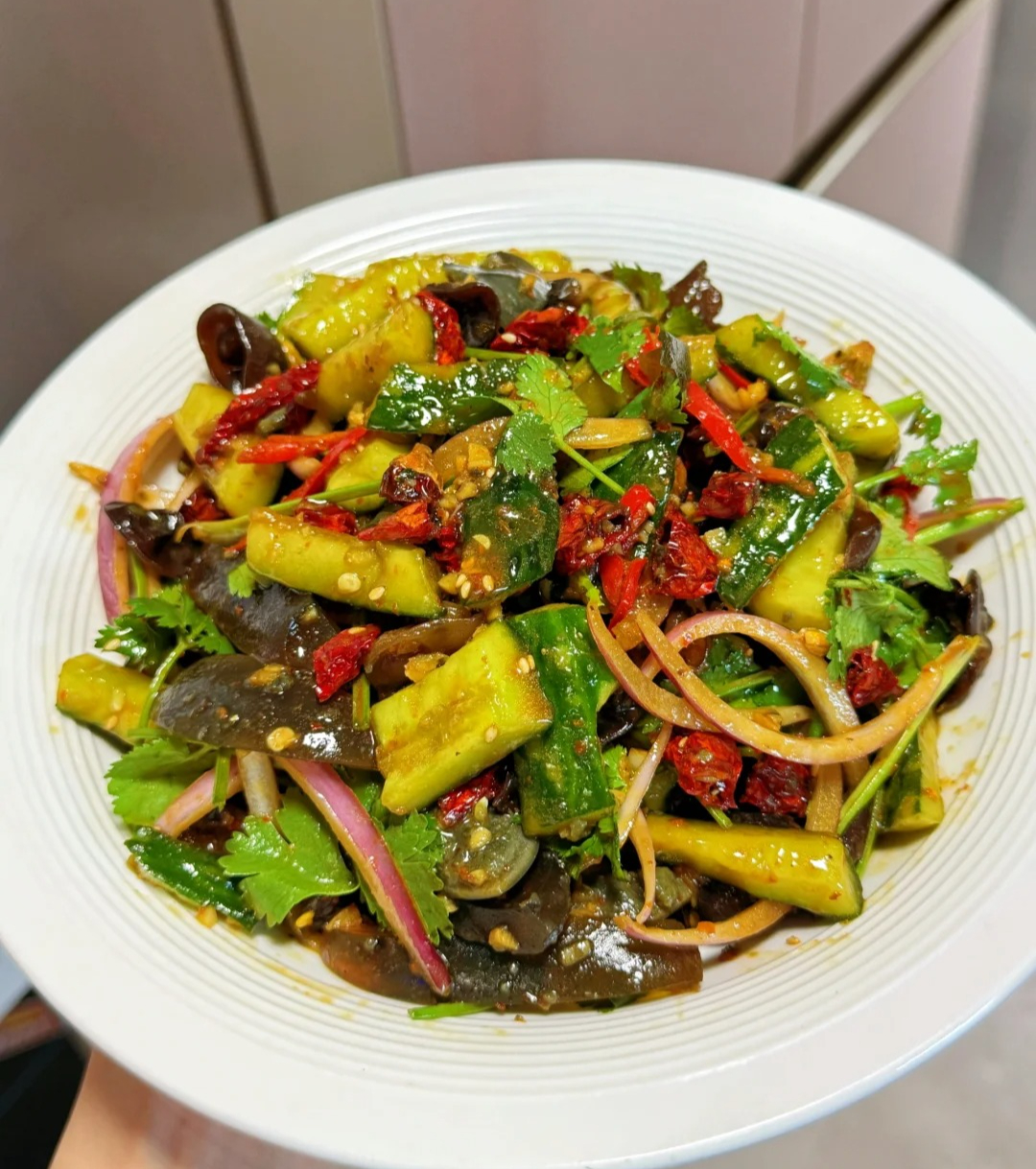 凉菜炝油的炼制(凉菜炝油怎么熬制)