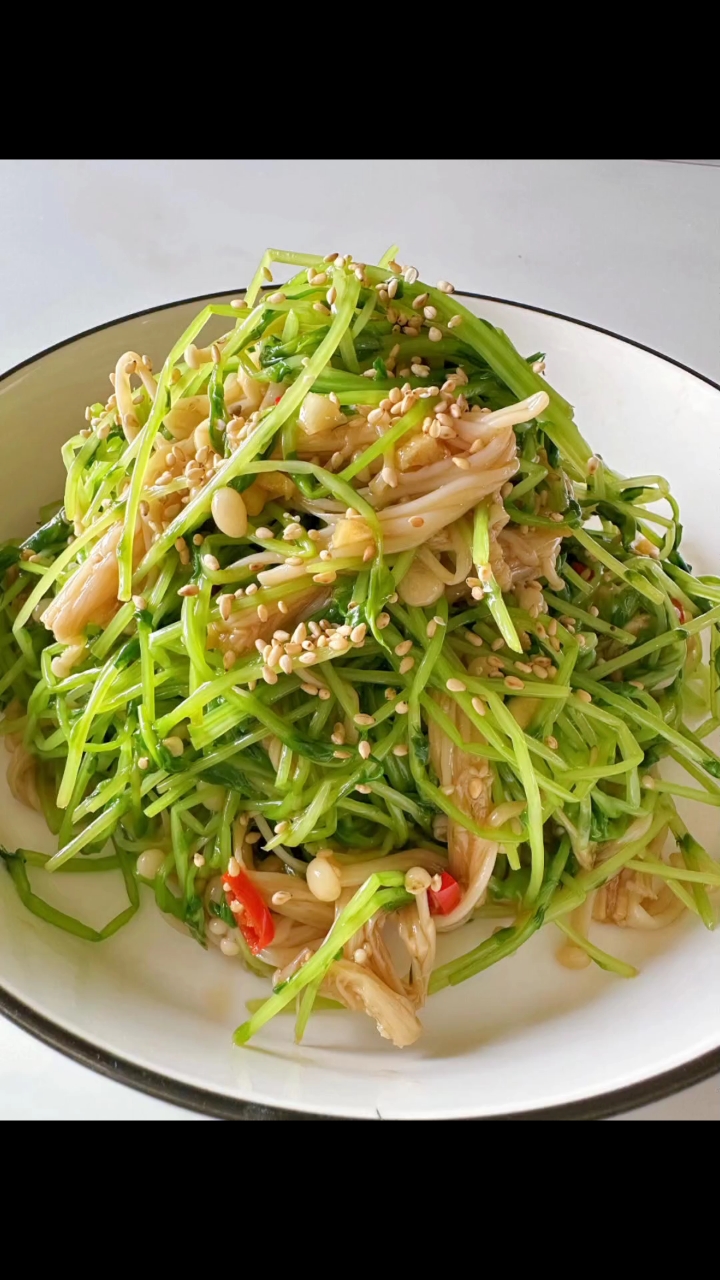 豌豆尖很像的凉菜(豌豆尖很像的凉菜叫什么) 豌豆尖很像的凉菜(豌豆尖很像的凉菜叫什么)