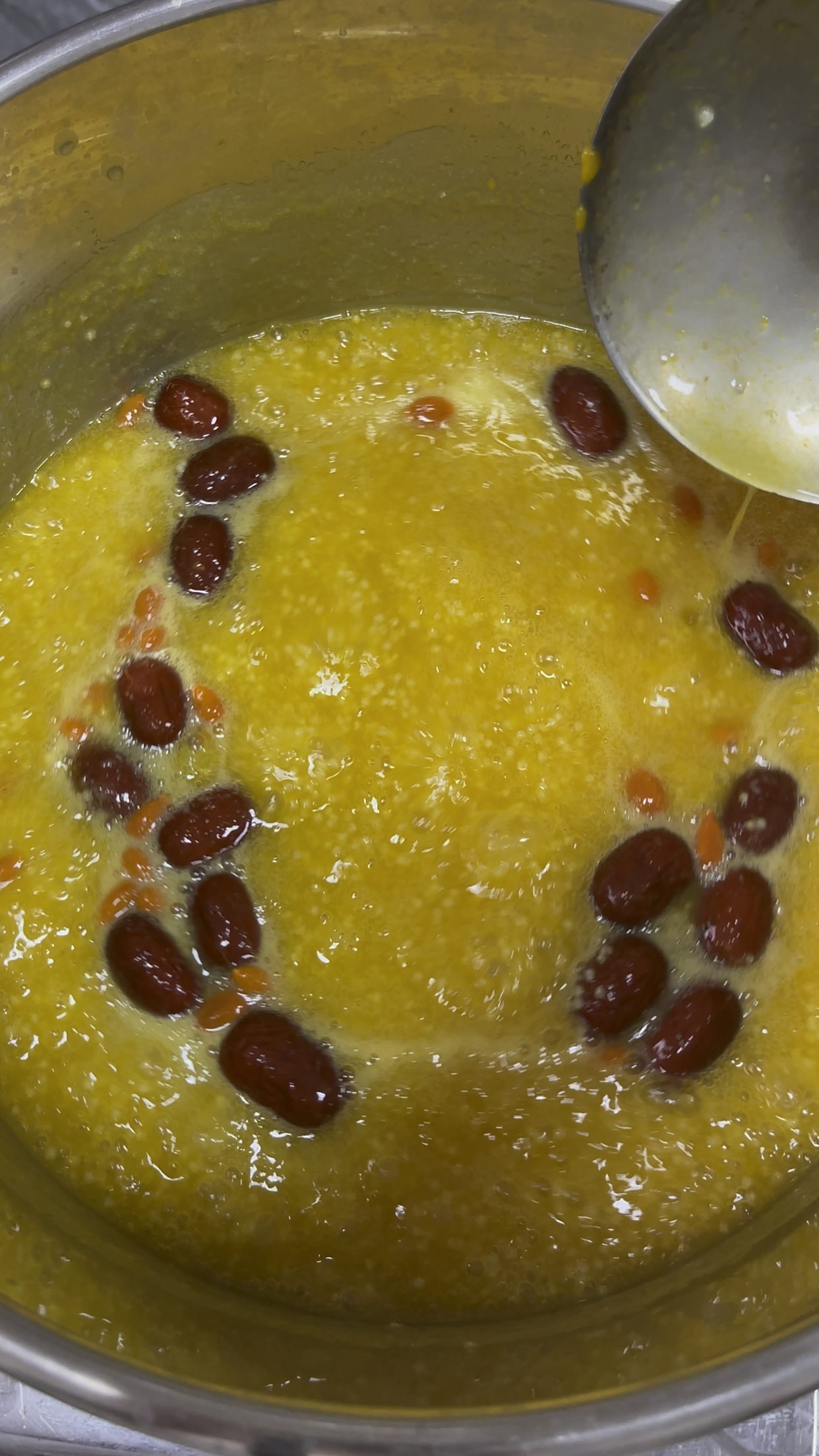 早餐南瓜汤(南瓜做早餐营养好吗)