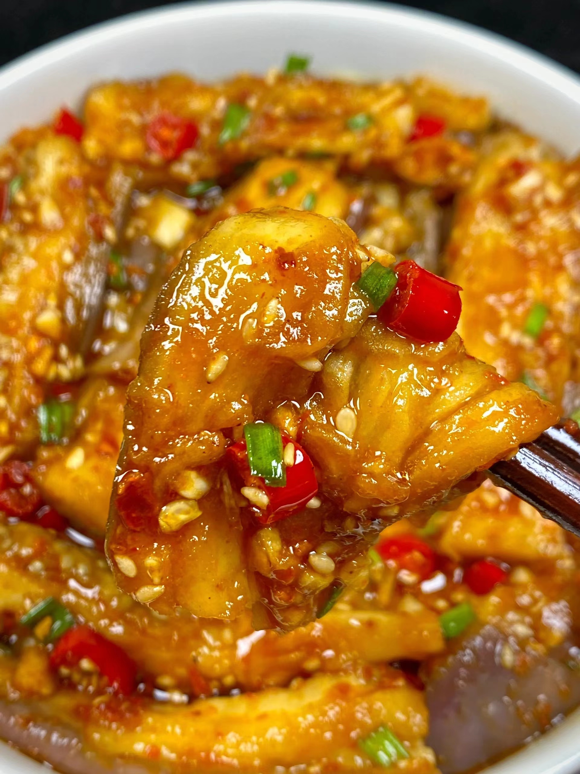 凉菜里的茄子(凉拌菜茄子怎么拌好吃)