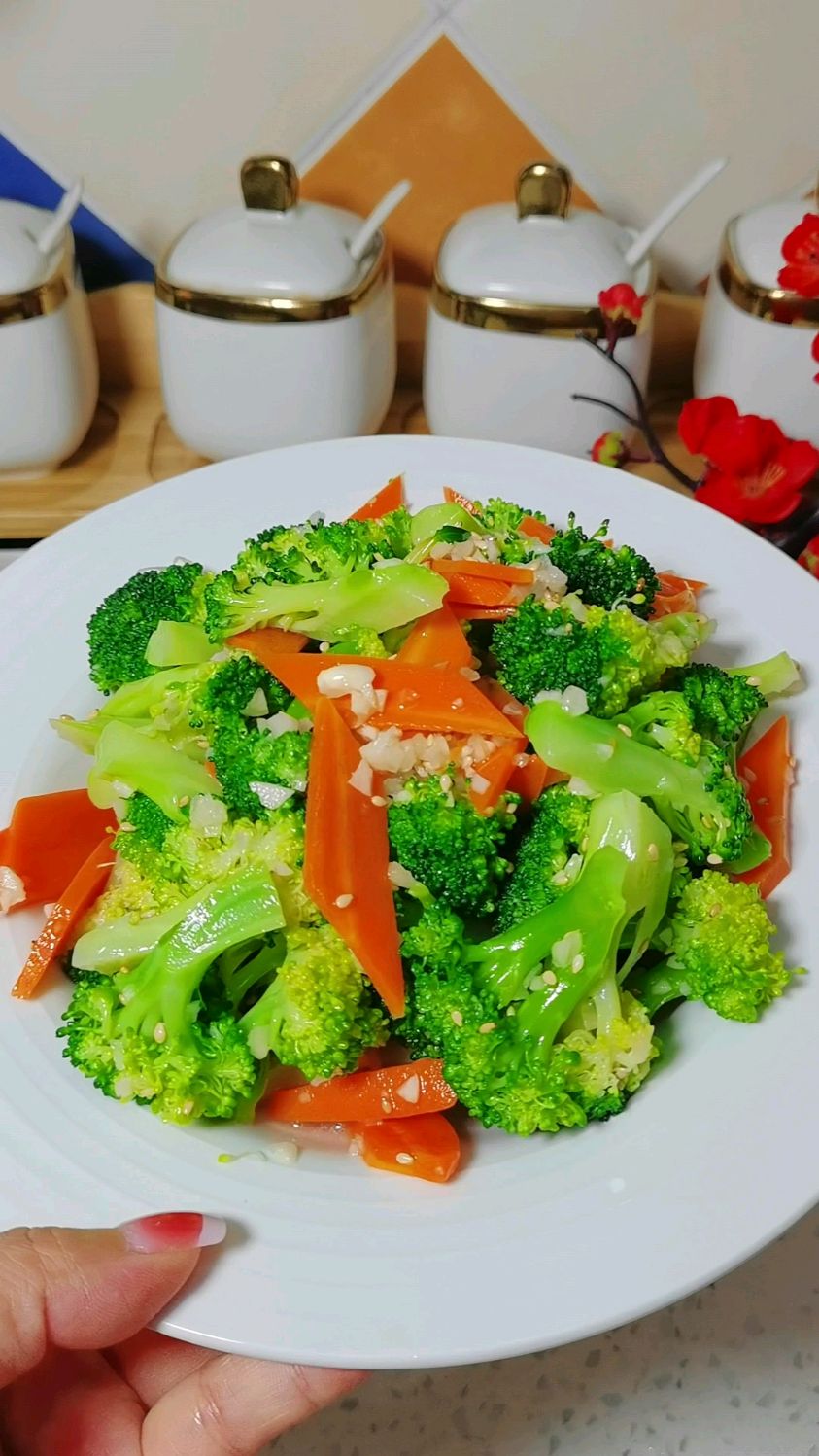 凉拌西蓝花家常做法(凉拌西蓝花家常做法窍门) 凉拌西蓝花家常做法(凉拌西蓝花家常做法窍门)