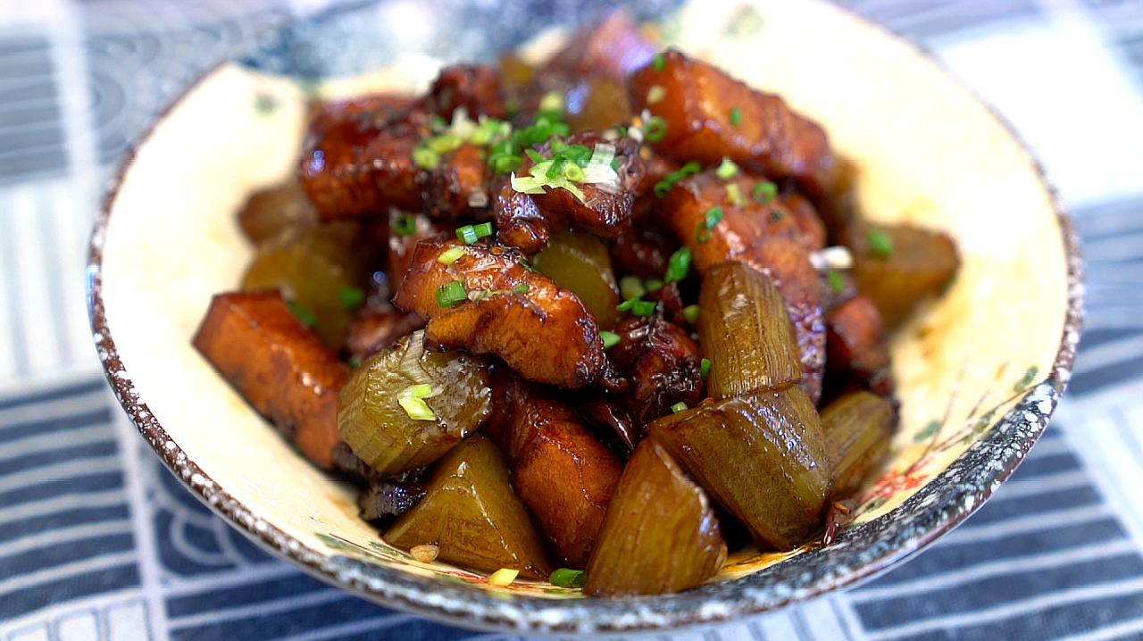 红烧莴笋素菜(莴笋烧红烧肉的做法) 红烧莴笋素菜(莴笋烧红烧肉的做法)