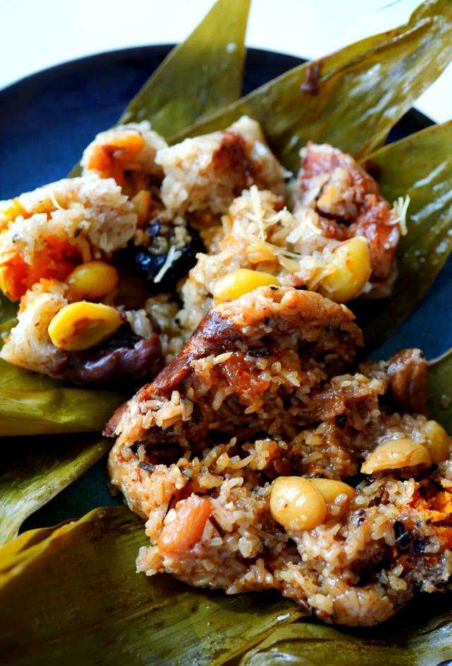 各地过端午的特色饮食(各地过端午节的民风民俗)