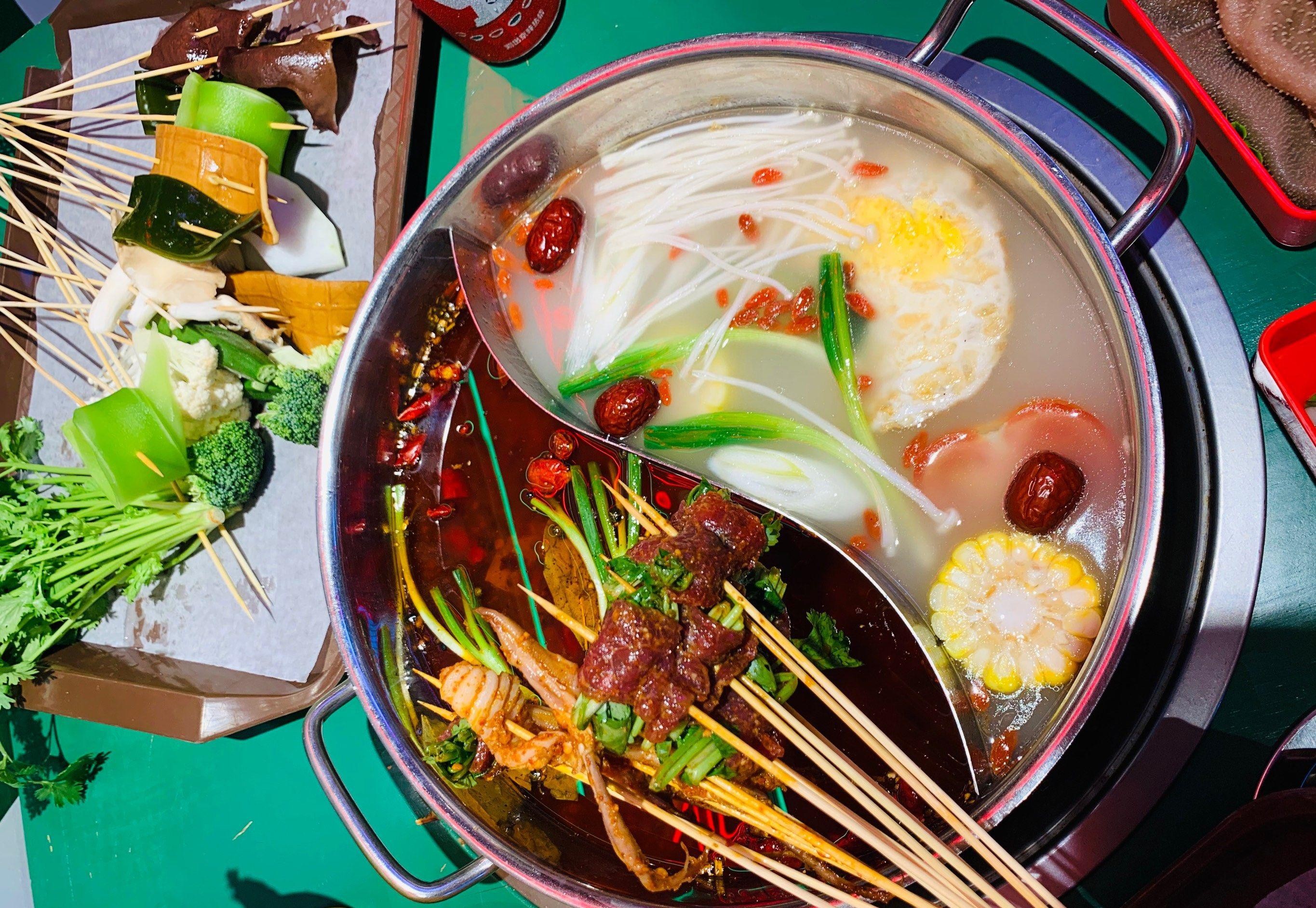 串串特色菜开发(串串店特色菜品名称大全)