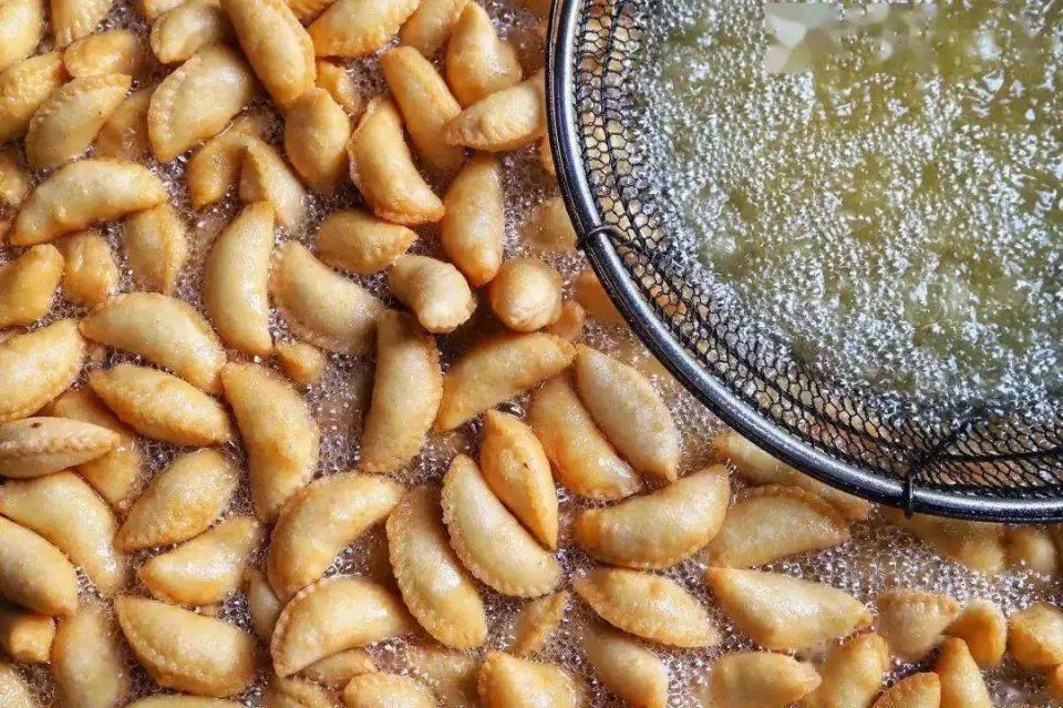 小吃凤凰球(凤凰球吃虾吗)