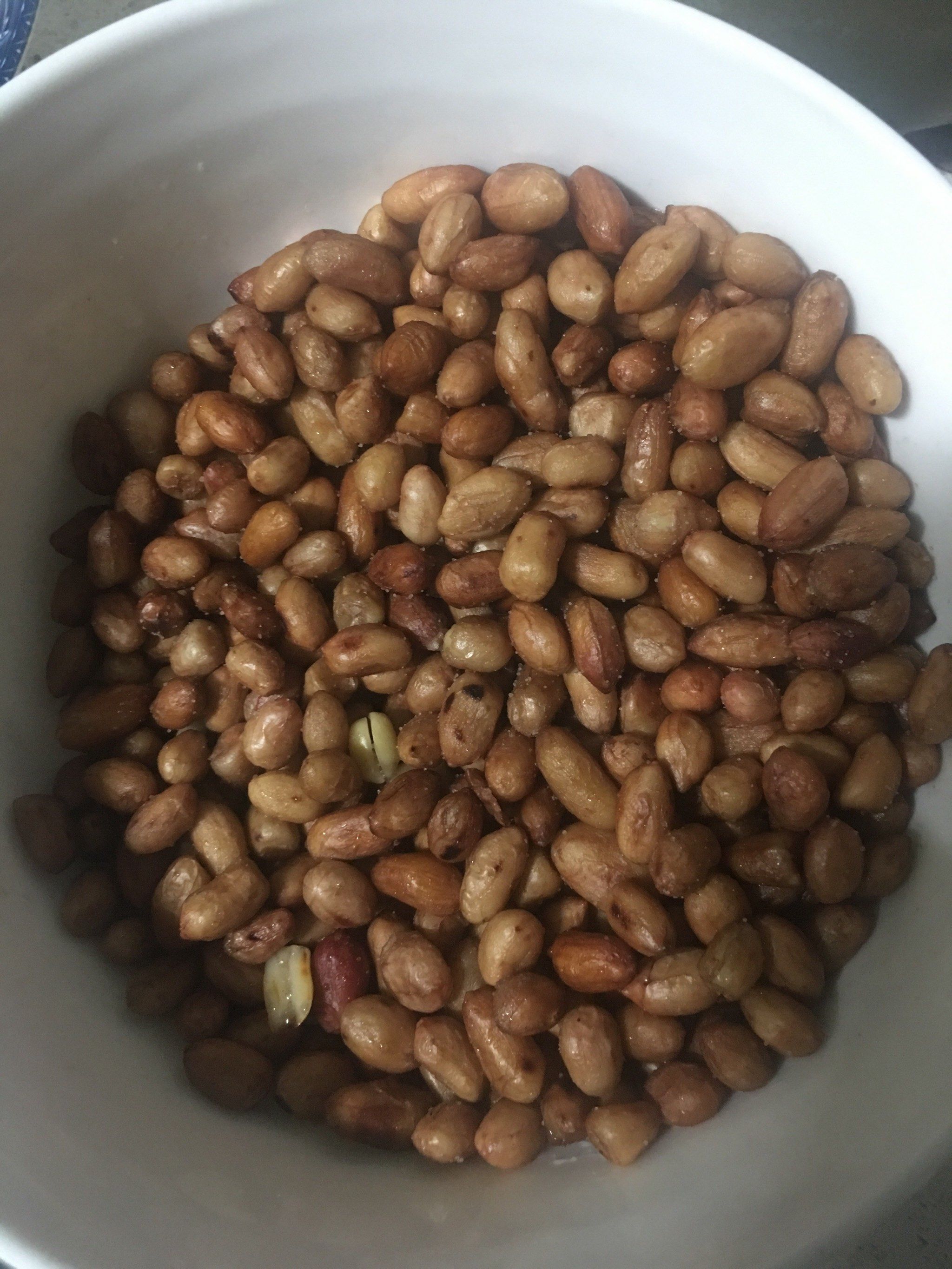 特色炒花生(炒花生米做法视频) 特色炒花生(炒花生米做法视频)