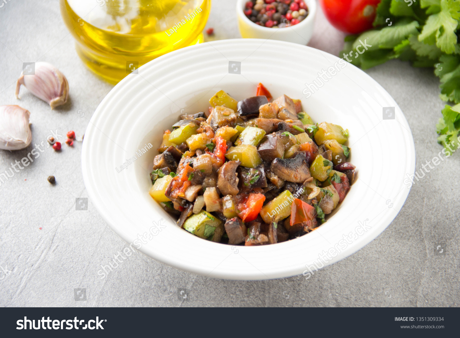 通心粉素菜汤英语(通心粉素菜汤英语翻译)