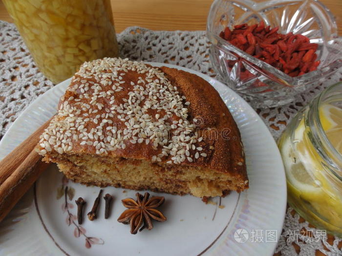 蛋糕配什么素菜(蛋糕配什么吃不腻)