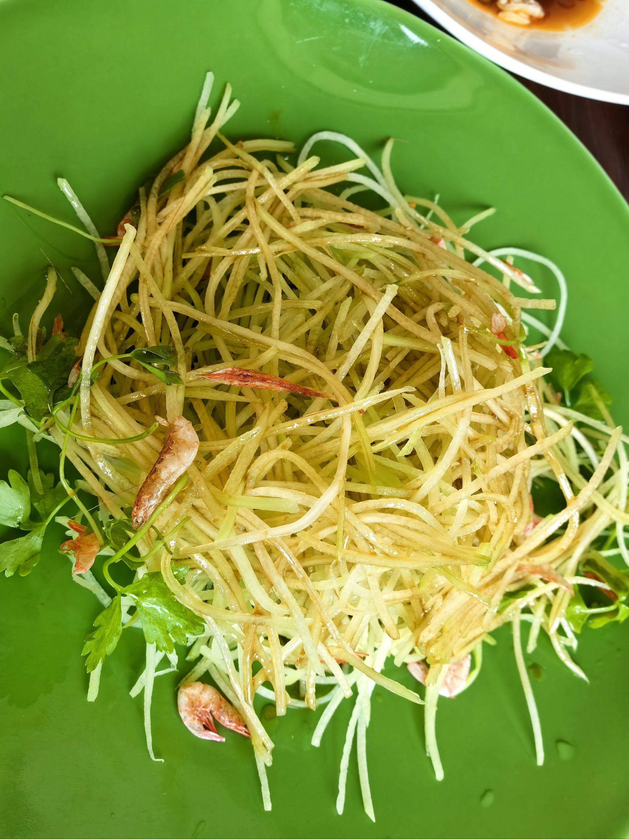 凉菜荠菜丝(荠菜凉调好吃的)