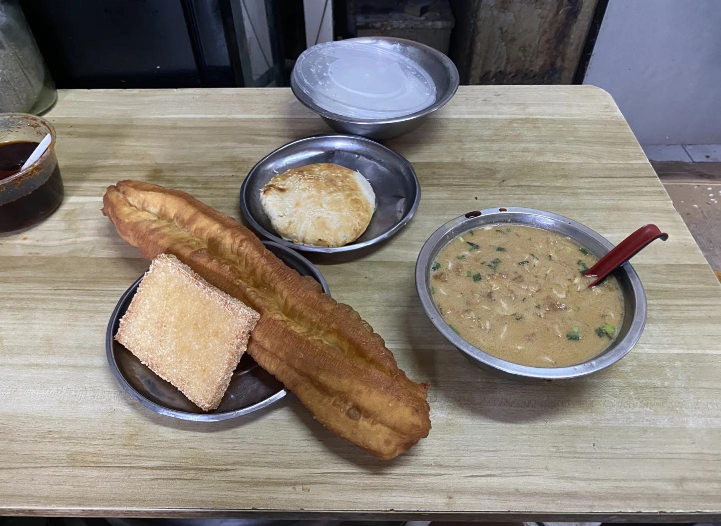 上海各式早餐(上海最地道的早餐)