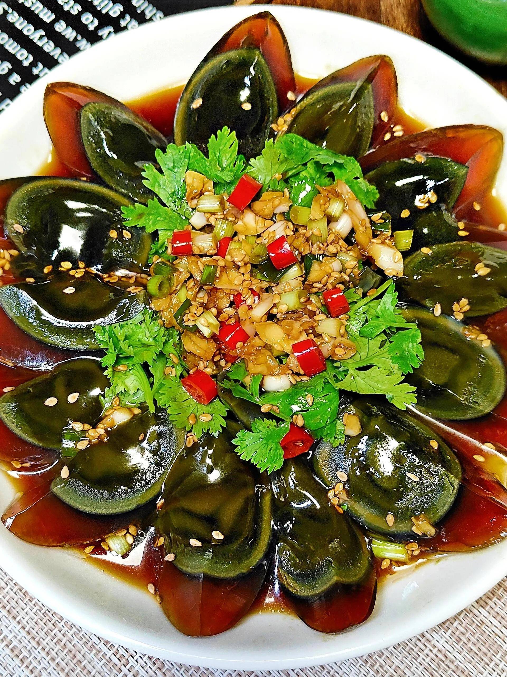 夏季最新凉菜(夏季适合吃的凉菜的做法)