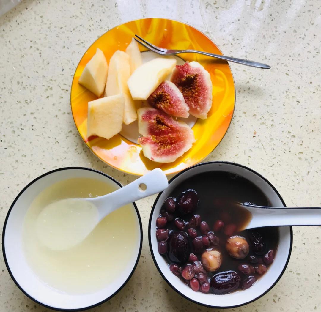 拉肚子吃什么早餐好(早餐吃了就拉肚子怎么回事)