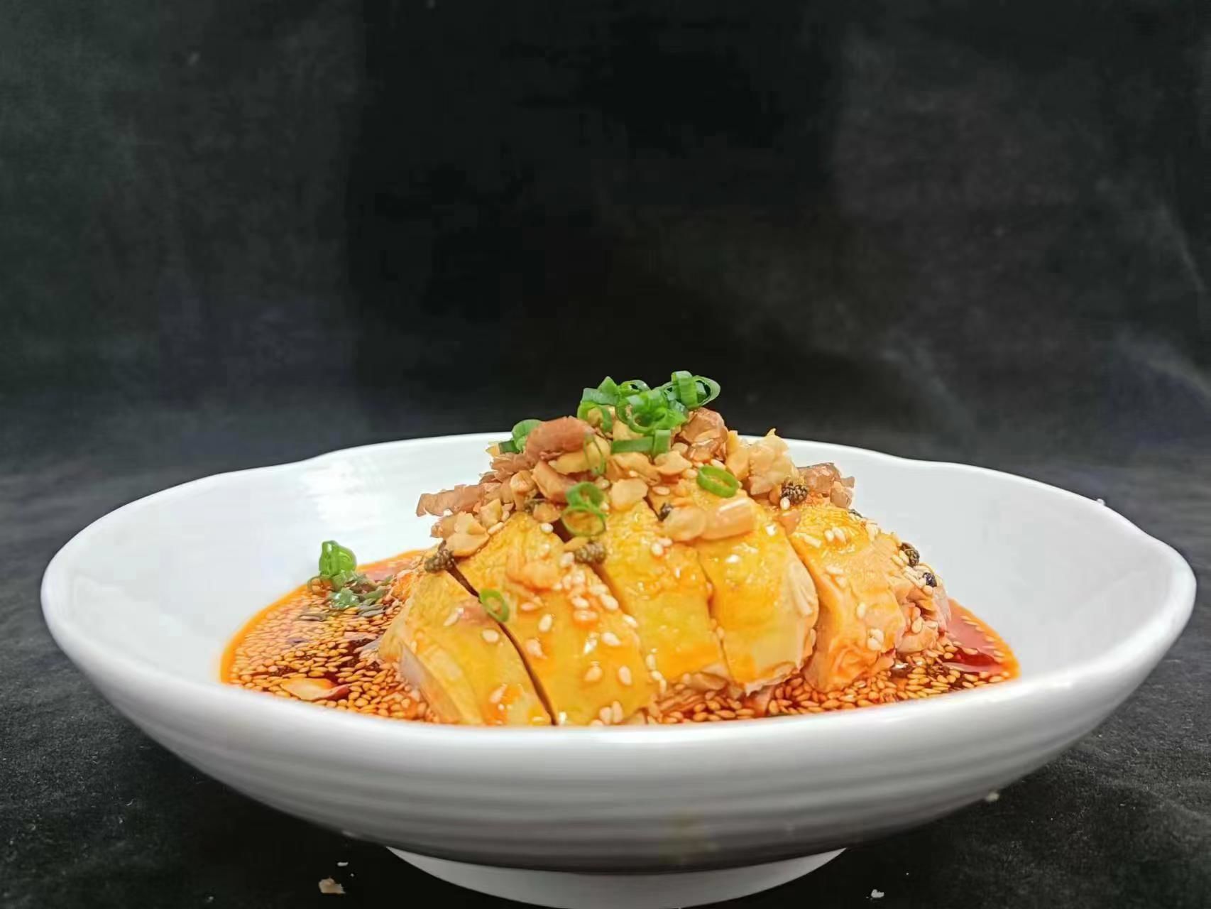 凉菜鸡肉的川菜(凉菜鸡肉的川菜怎么做)