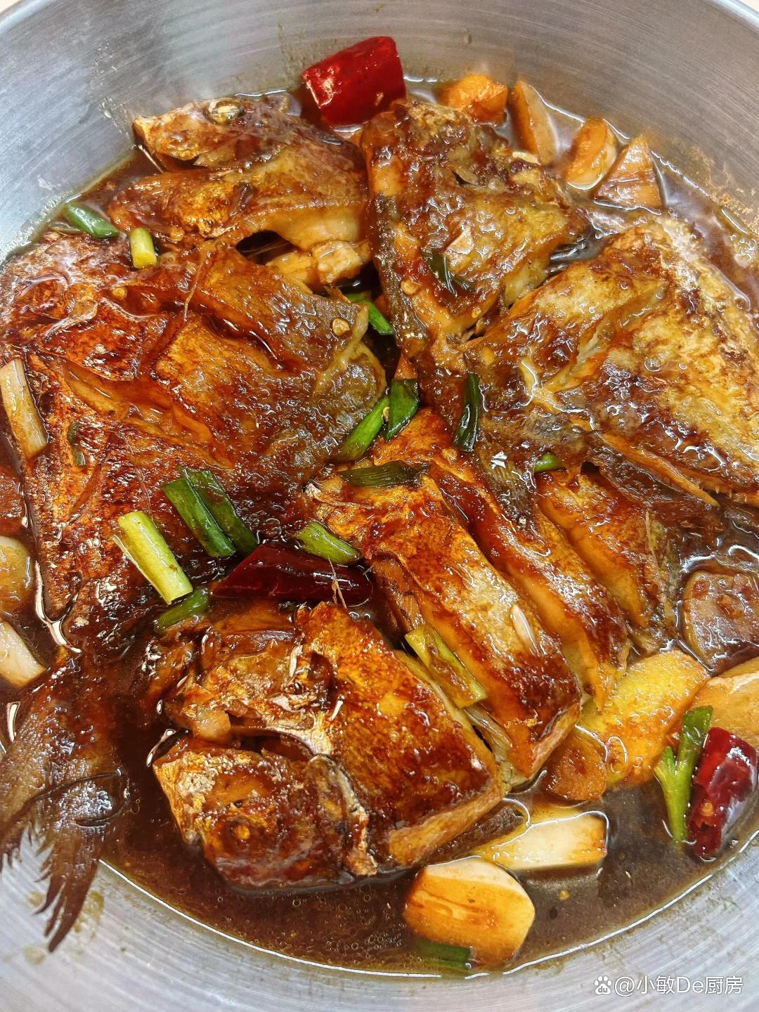 红烧鲳鱼的家常做法(红烧鲳鱼的家常做法步骤)