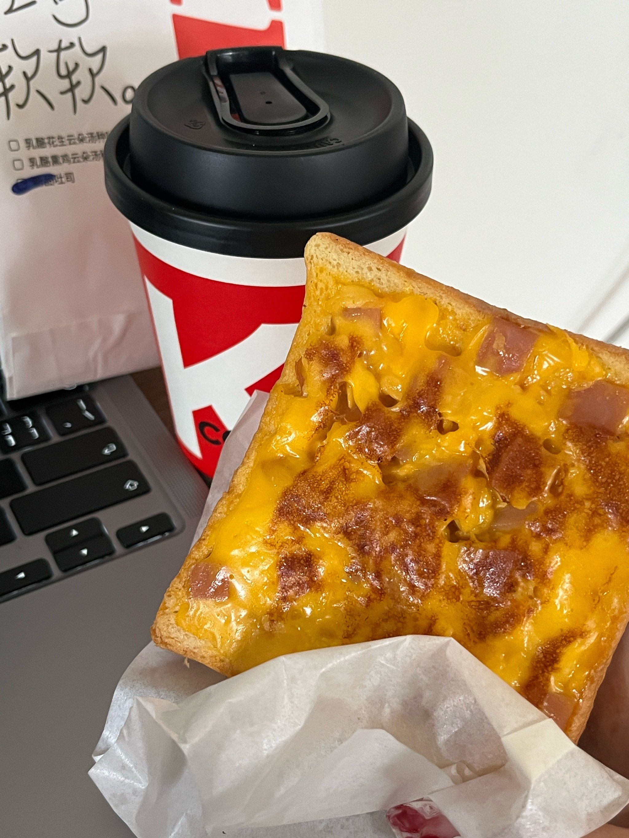 肯德基早餐蛋的做法(孩子一周吃一吃肯德基合适吗)