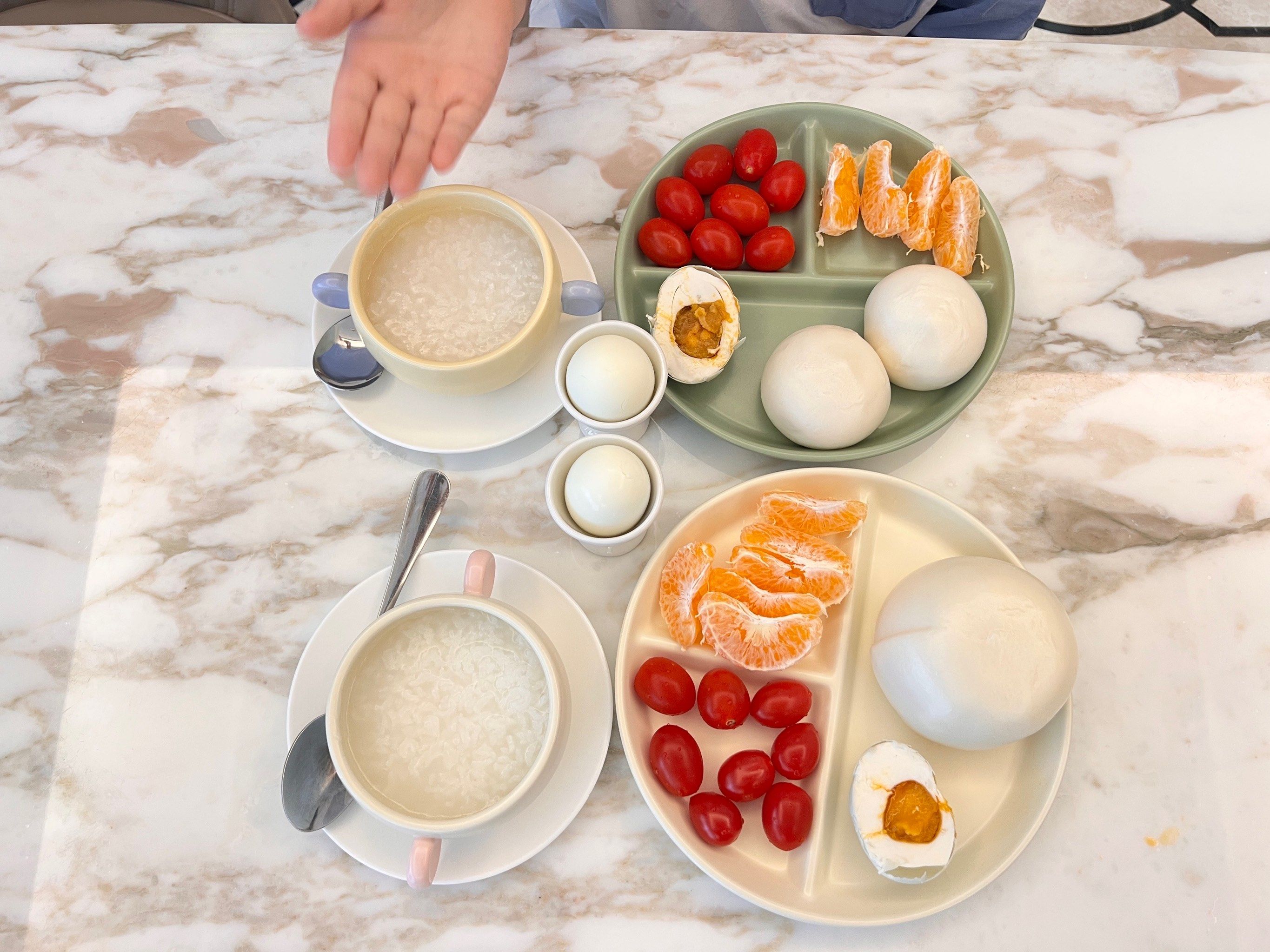 给孩子做简单营养早餐(怎样给孩子做营养丰富的早餐)