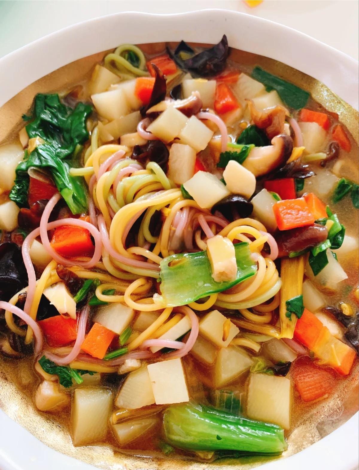 烩面的家常做法视频(烩面的家常做法视频讲解)