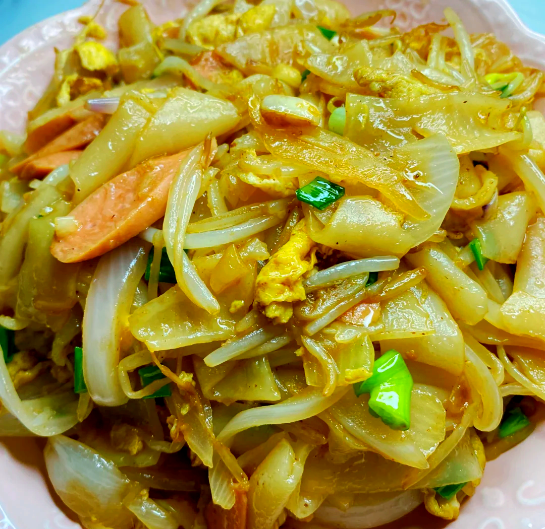 炒凉皮的做法家常做法(炒凉皮的做法家常做法视频)