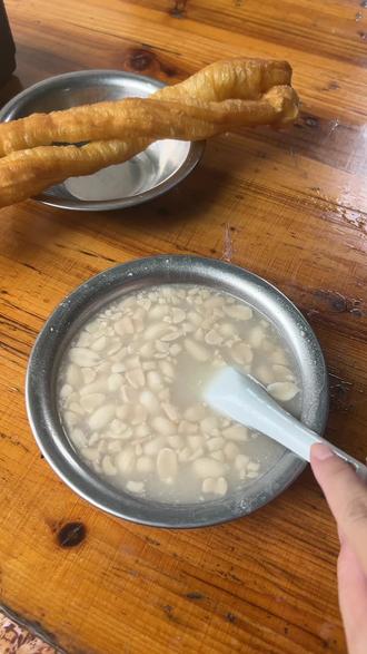 厦门小吃花生汤(厦门特色美食小吃花生汤)
