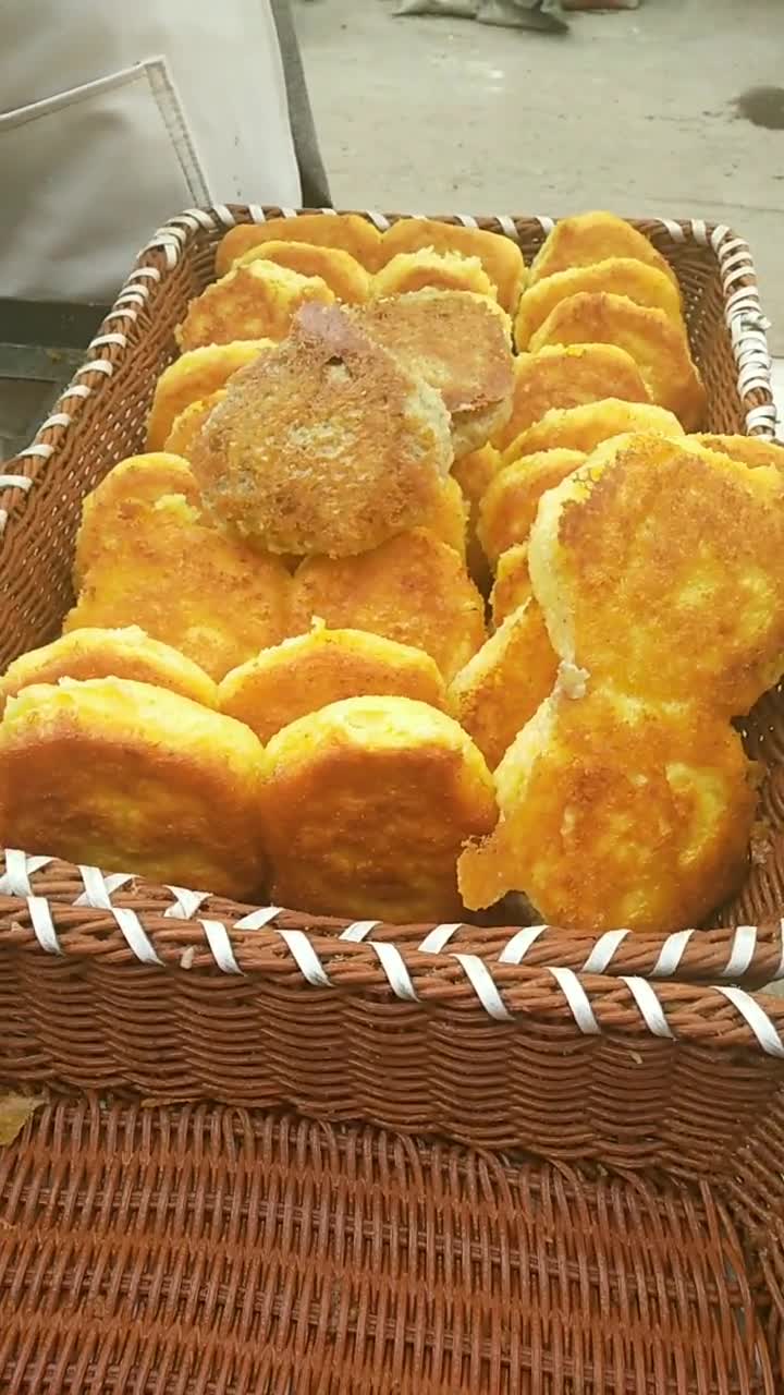 特色四合面大饼子(四合面大饼子怎么做不硬暄软)