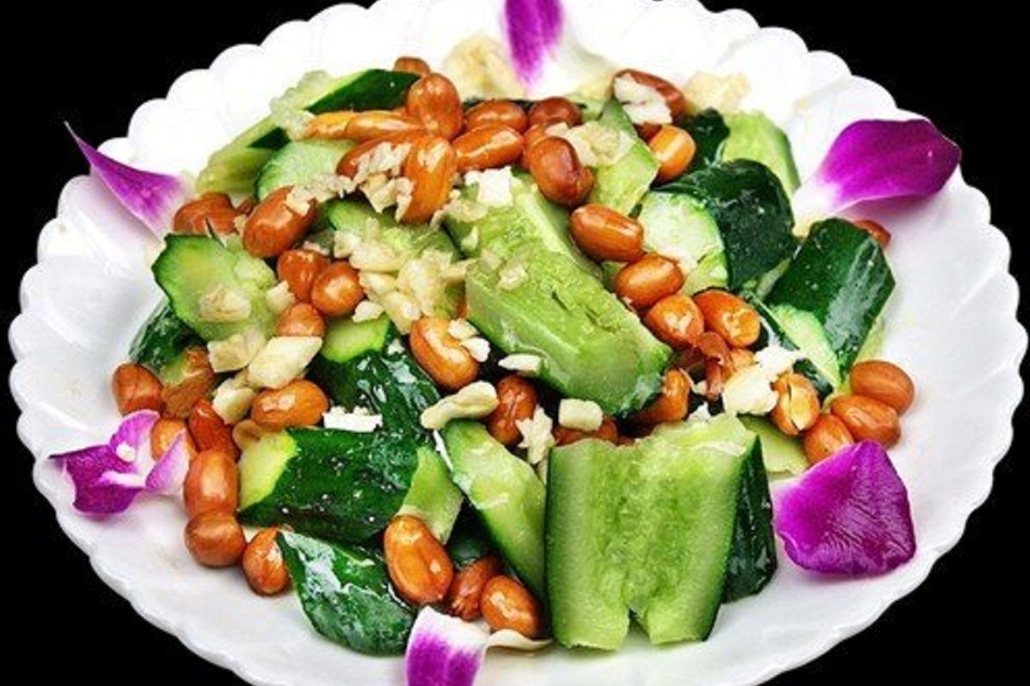 花生黄瓜拌凉菜(黄瓜花生米拌凉菜)